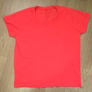 lululemon athletica Red/Flare Swiftly Tech 2.0 Short Sleeve Tee Race Length